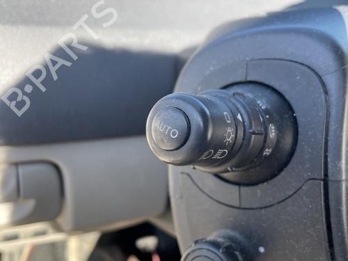Switch RENAULT GRAND SCÉNIC II (JM0/1_) 1.9 dCi (JM0G, JM12, JM1G, JM2C) | BP26425589I30 