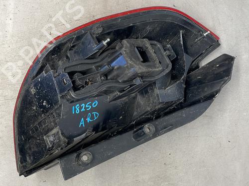 Used Right taillight Right taillight RENAULT GRAND SCÉNIC II (JM0/1_) 1.9 dCi (JM14) (131 hp) 33199281 33199281