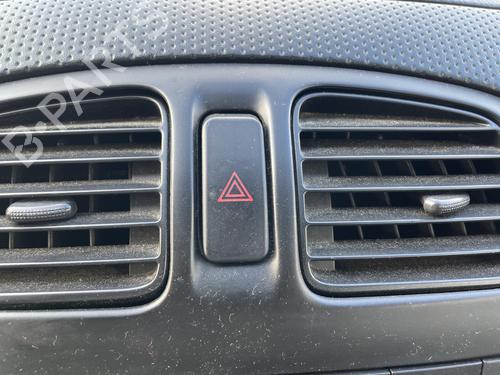 Used Warning switch Warning switch MAZDA PREMACY (CP) 2.0 TD (101 hp) 30599990 30599990