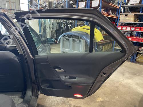 Dør højre bagtil Dør højre bagtil RENAULT LAGUNA II (BG0/1_) 1.6 16V (BG1G, BG1H) (112 hp) 32219151 32219151