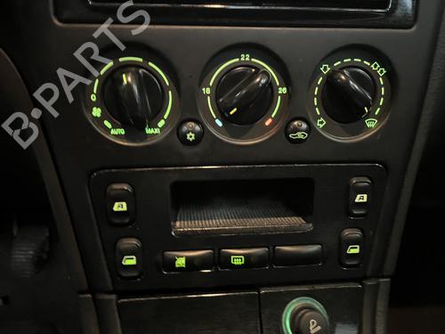 Used Right front window switch CITROËN XSARA (N1) 1.6 16V (109 hp) 30882983