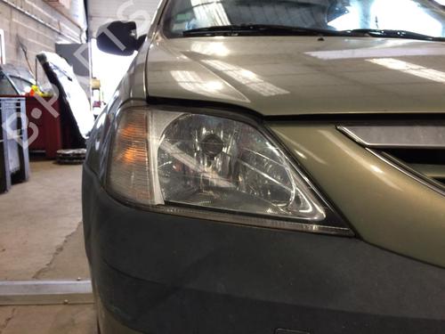 Højre forlygte DACIA LOGAN MCV (KS_) 1.5 dCi (KS0W) (86 hp) 26411813