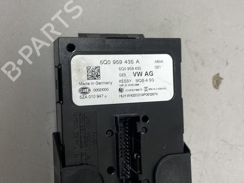 Electronic module VW GOLF VII (5G1, BQ1, BE1, BE2) 2.0 TDI | BP26424525M83 - Image 2