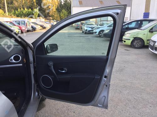 Right front door RENAULT CLIO III (BR0/1, CR0/1) 1.4 16V | BP29735704C3 