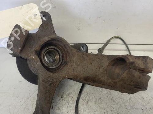 Høyre Styrespindel lagerhus TOYOTA AYGO (_B1_) 1.0 (KGB10_, KGB10R) (68 hp) 26427029