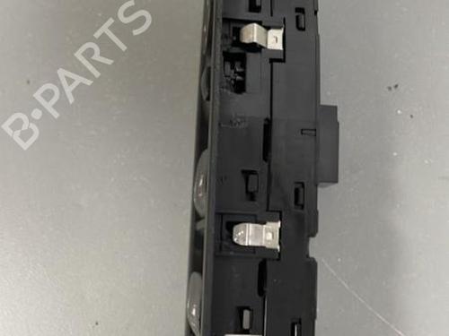 Used Switch Switch BMW 1 (F20) 116 d (116 hp) 26421708 26421708