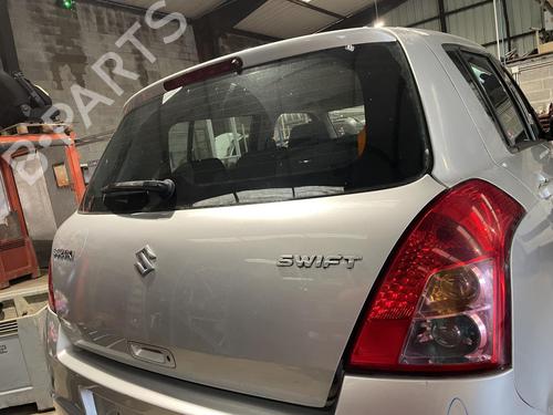 Used Tailgate Tailgate SUZUKI SWIFT III (MZ, EZ) 1.3 DDiS (RS413D) (75 hp) 26426819 26426819