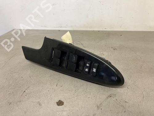 Used Left front window switch Left front window switch TOYOTA URBAN CRUISER (_P1_) 1.33 (NSP110_, NSP110R) (99 hp) 33945832 33945832