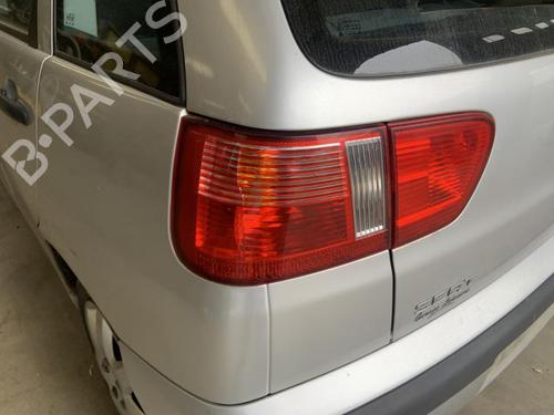 Used Left taillight SEAT IBIZA II (6K1) 1.9 SDI (68 hp) 26422663