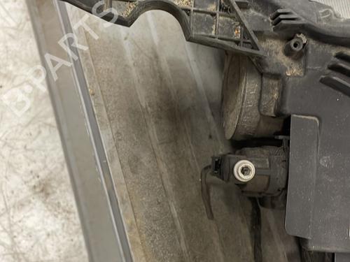 Venstre forlygte CITROËN C-ELYSEE (DD_) 1.2 VTi 82 | BP31613042C28 