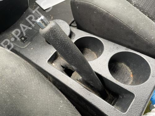 Used Hand brake Hand brake TOYOTA COROLLA Verso (ZER_, ZZE12_, R1_) 2.2 D-4D (AUR10_, AUR10R) (136 hp) 31981795 31981795