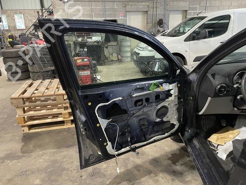 Used Left front door Left front door ALFA ROMEO 147 (937_) 1.9 JTD (937.AXD1A, 937.BXD1A, 937.AXV1A, 937.BXB1A,... (115 hp) 30872190 30872190
