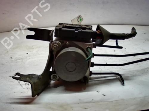 Used ABS pump RENAULT CLIO III (BR0/1, CR0/1) 1.5 dCi (BR17, CR17) (86 hp) 26428220