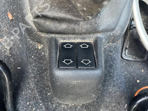 Kombi Kontakt / Stilkkontakt PEUGEOT 106 II (1A_, 1C_) 1.1 i (60 hp) 31669681