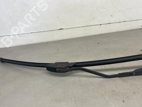 Front windshield wiper arm NISSAN JUKE (F15) 1.5 dCi | BP26418467C143 