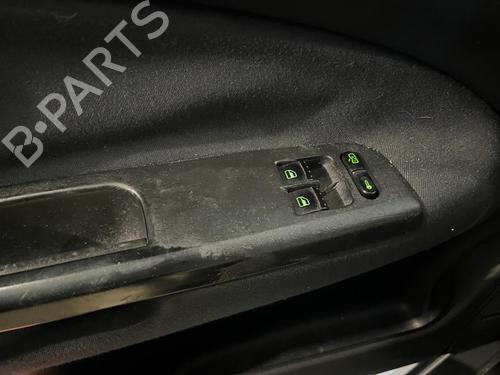 Used Left front window switch SKODA OCTAVIA I (1U2) 1.9 TDI (110 hp) 31910202