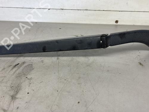 Front windshield wiper arm NISSAN QASHQAI / QASHQAI +2 I (J10, NJ10, JJ10E) 2.0 dCi | BP26425922C143 