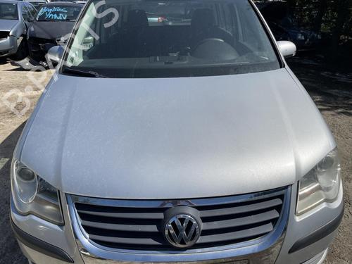 hood-vw-touran-1t1-1t2-2003-2004-2005-2006-2007-2008-2009-2010-2011-36057295 main image