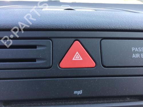Used Warning switch VW GOLF PLUS V (5M1, 521) 1.9 TDI (105 hp) 26963677