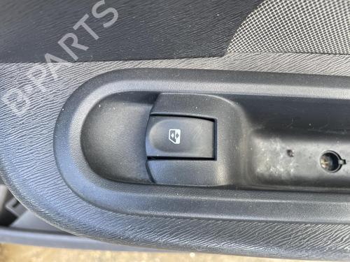 right-front-window-switch-renault-twingo-ii-cn0_-2007-36442931 main image