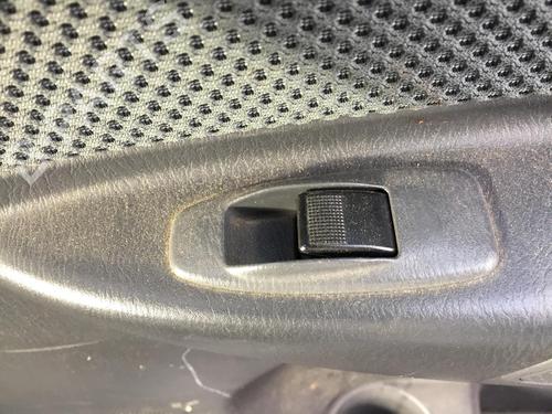 Højre bagtil elrude kontakt MAZDA PREMACY (CP) 2.0 TD | BP30602446I28