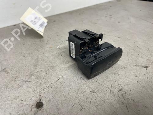 switch-citroen-ds4-nx_-2011-2012-2013-2014-2015-37866707 main image