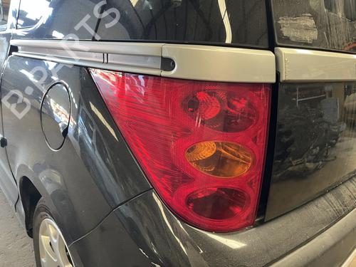 Used Left taillight Left taillight PEUGEOT 1007 (KM_) 1.6 HDi (109 hp) 36099275 36099275