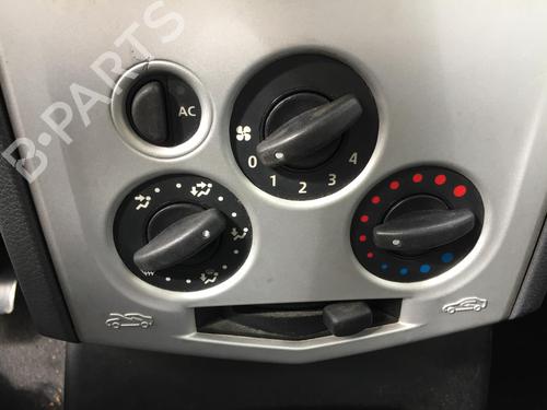 Used Climate control DACIA LOGAN (LS_) 1.5 dCi (LS0K) (68 hp) 29488467