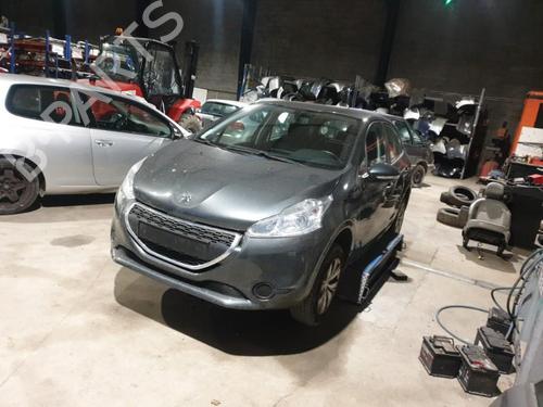 Front left lock PEUGEOT 208 I (CA_, CC_) 1.2 VTI 82 | BP26427560C98