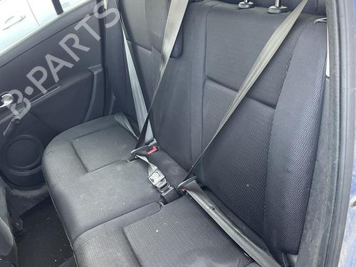 Used Seat buckle RENAULT CLIO III (BR0/1, CR0/1) 1.5 dCi (BR17, CR17) (86 hp) 26436379