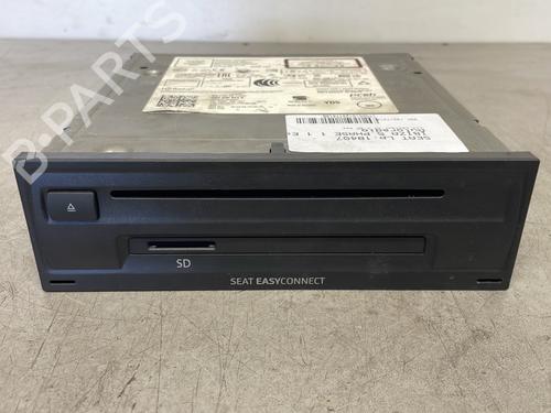 Used Radio Radio SEAT IBIZA V (KJ1, KJG) 1.0 (75 hp) 33303831 33303831