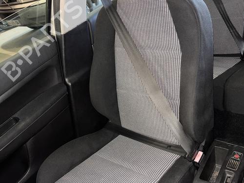 Used Right front seat PEUGEOT 307 (3A/C) 1.4 16V (88 hp) 29180572