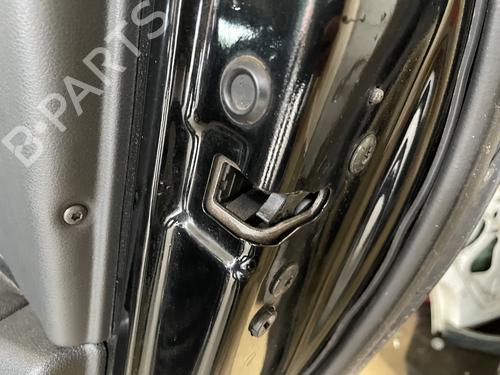 Used Rear right lock Rear right lock PEUGEOT 5008 (0U_, 0E_) 1.6 HDi (112 hp) 33047443 33047443