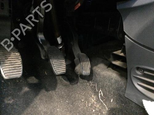 Used Pedal FIAT 500 (312_) 1.3 D Multijet (312AXB1A) (75 hp) 28175592