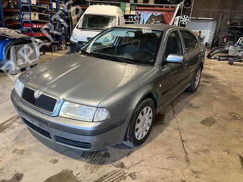 Used Hinge/Door check strap SKODA OCTAVIA I (1U2) 1.9 TDI (110 hp) 31910191