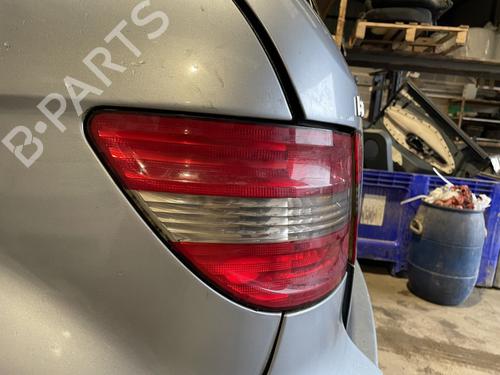 Used Lamp holder Lamp holder MERCEDES-BENZ B-CLASS Sports Tourer (W245) B 180 CDI (245.207) (109 hp) 32413493 32413493