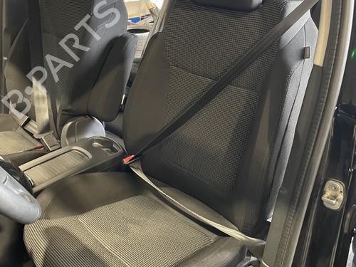 Used Seats set PEUGEOT 5008 (0U_, 0E_) 1.6 HDi (112 hp) 33047424