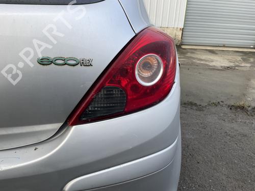 Feu arrière droit OPEL CORSA D (S07) 1.3 CDTI (L08, L68) (90 hp) 31910238