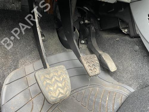 Pedal Pedal 38490667 38490667