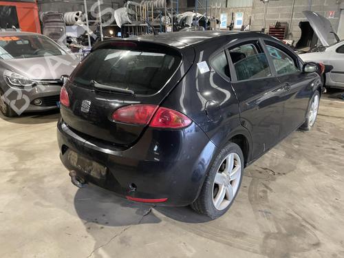 Left headlight SEAT LEON (1P1) 2.0 TDI | BP26419495C28  - Image 13