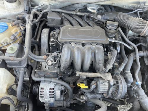 Valve cover SKODA OCTAVIA I Combi (1U5) 1.6 | BP26887045M124 