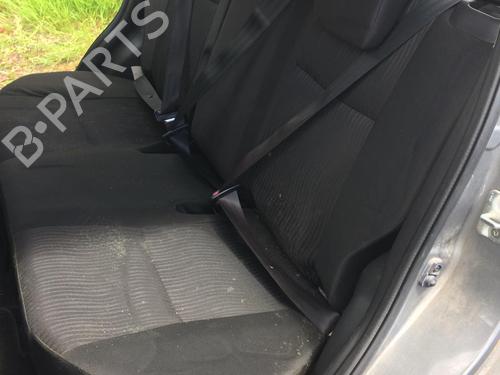 Sikkerhetsbelte-spenne SUZUKI SWIFT IV (FZ, NZ) 1.3 DDiS (AZG413D, ZC02S, ZC92S) 8495068L005PK