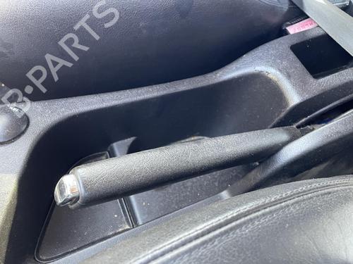 Parkbremsarm/handtak Parkbremsarm/handtak PEUGEOT 307 (3A/C) 1.6 HDi 110 (109 hp) 36948890 36948890