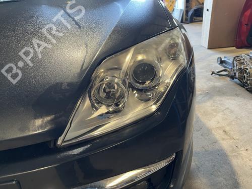 Venstre forlygte Venstre forlygte RENAULT LAGUNA III Grandtour (KT0/1) 1.5 dCi (KT0A, KT0R, KT02) (110 hp) 39396412 39396412