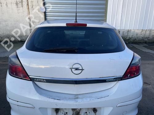 Used Tailgate trim Tailgate trim OPEL ASTRA H GTC (A04) 1.7 CDTI (L08) (125 hp) 32018417 32018417