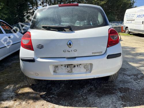 Used Right taillight Right taillight RENAULT CLIO III (BR0/1, CR0/1) 1.5 dCi (BR17, CR17) (86 hp) 35992299 35992299