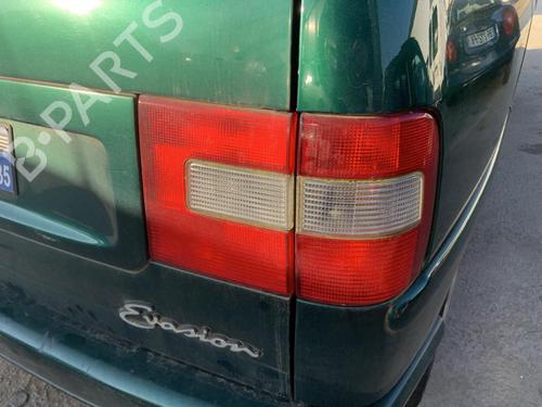 Used Right taillight CITROËN EVASION MPV (22, U6) 2.0 16V (136 hp) 26417165
