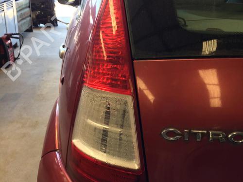 Używane Oprawka żarówki CITROËN C3 I (FC_, FN_) 1.6 16V (109 hp) 28139359
