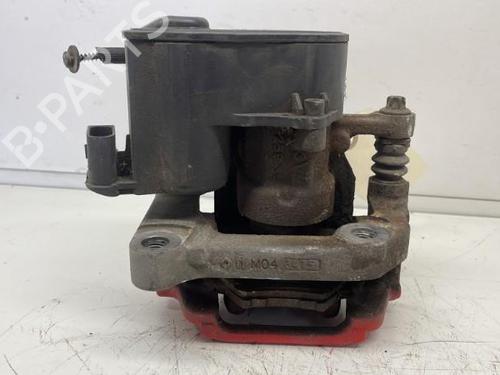Used Right rear brake caliper Right rear brake caliper PEUGEOT 308 II (LB_, LP_, LW_, LH_, L3_) 1.6 BlueHDi 120 (120 hp) 26416494 26416494