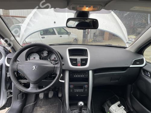 Handskerum PEUGEOT 207 (WA_, WC_) 1.4 16V (95 hp) 33041256